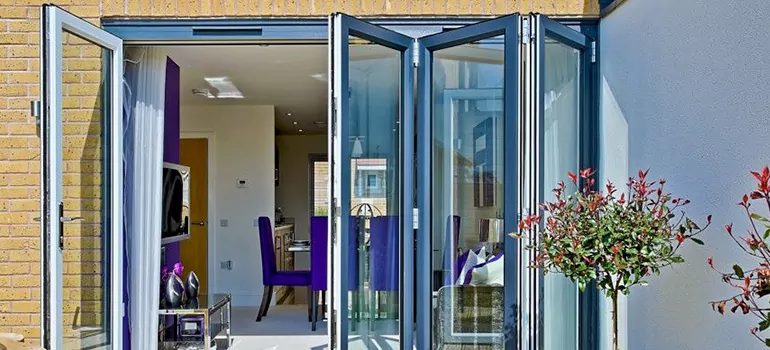 Bifold Door Repairs Near Me in Winter Springs, FL