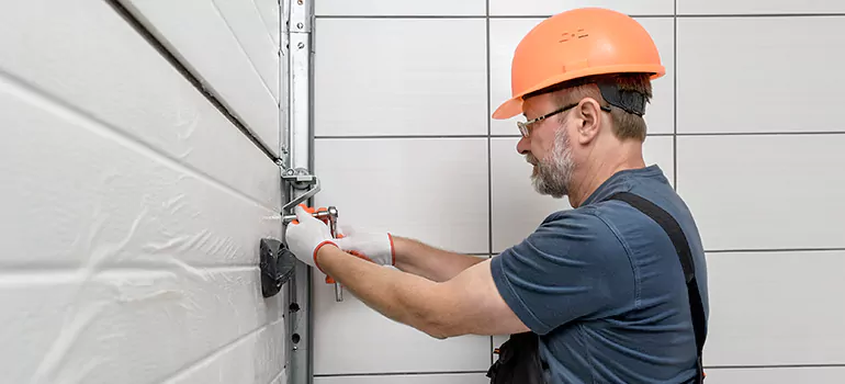Commercial Garage Door Repair in Winter Springs, FL