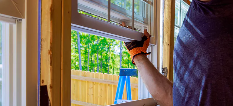 >Bay Window Curtain Rail Track in Winter Springs, FL