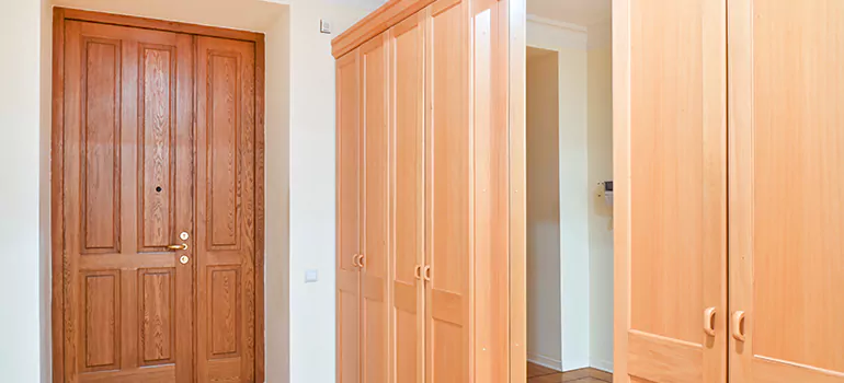 Glass Closet Door Repair in Winter Springs, FL