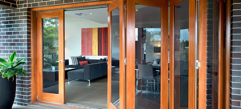 Folding Door Panel Repair in Winter Springs, FL