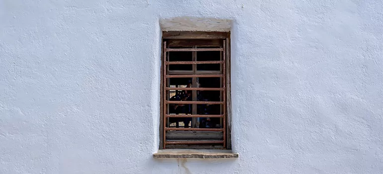 Residential Accordion Door Repair in Winter Springs, FL