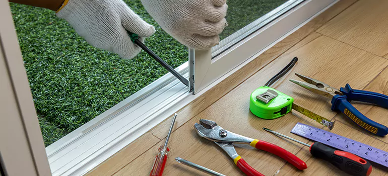 Window Hinge Repair in Winter Springs, FL